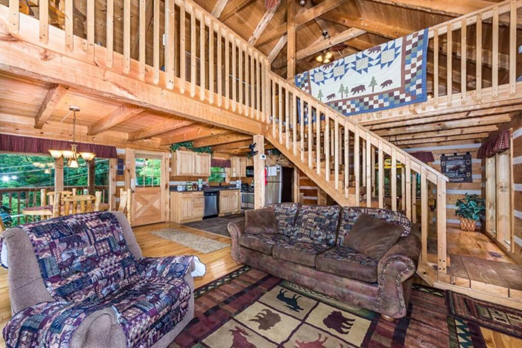 View! Private! Hot Tub,Pool Table,Fireplace,Relax! Севьервилл Экстерьер фото